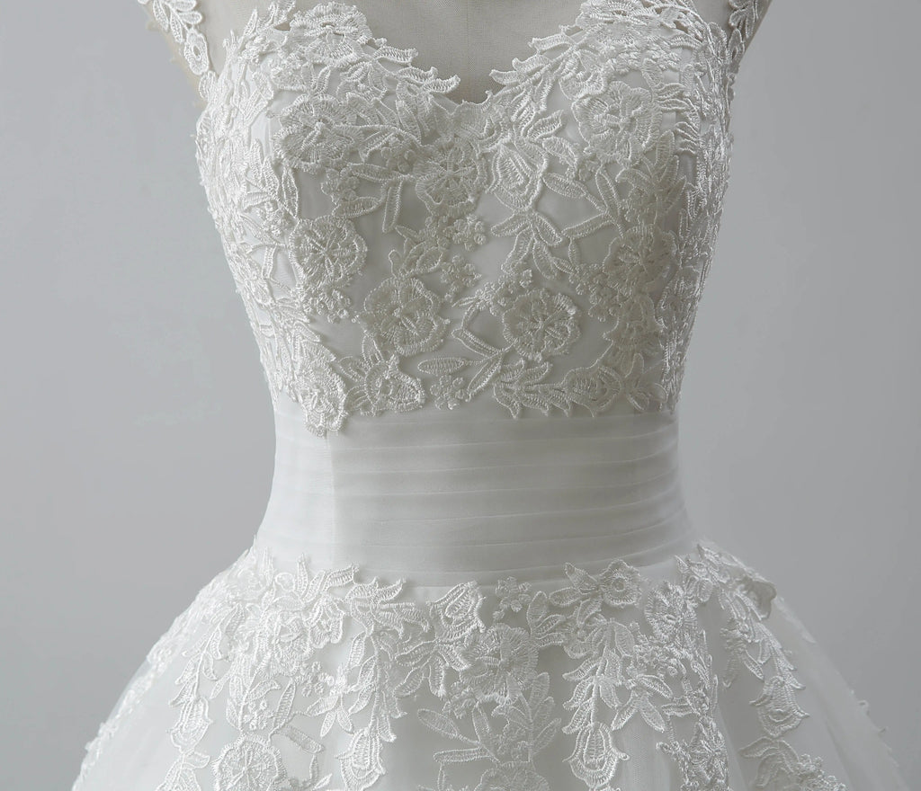 ABaowedding Women's Elegant Sheer Vintage Short Lace Wedding Dress for Bride vestidos de novia