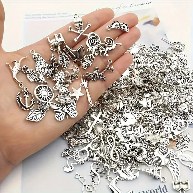 100pcs Metal Mixed  Vintage Bracelet and Neacklace Accessories