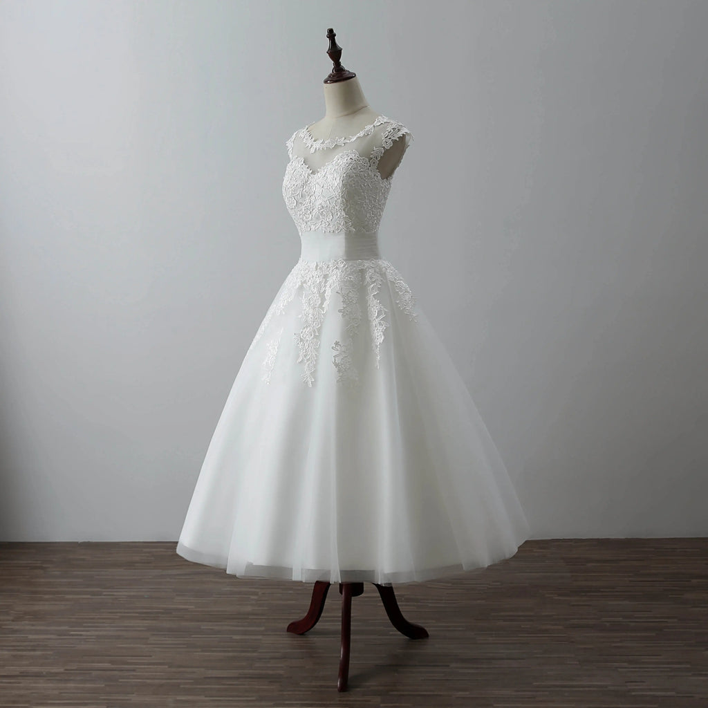ABaowedding Women's Elegant Sheer Vintage Short Lace Wedding Dress for Bride vestidos de novia