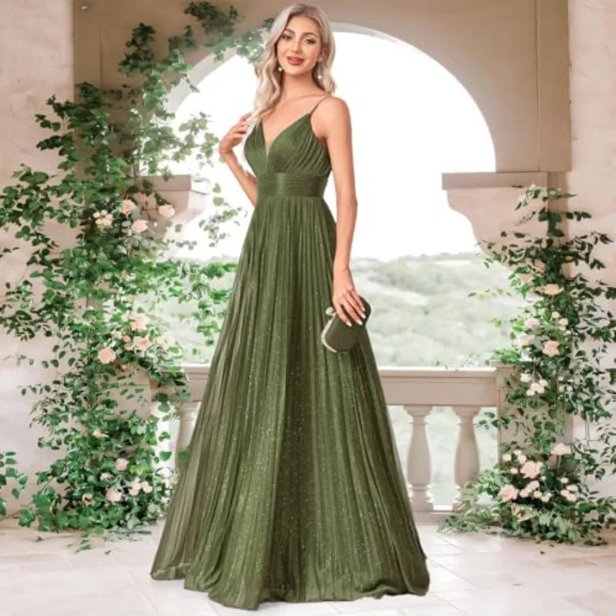 Emerald Glow Pleated Maxi Dress with Spaghetti Straps