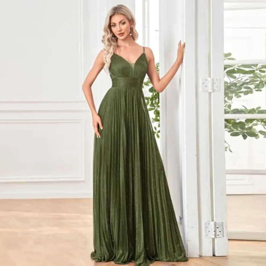 Emerald Glow Pleated Maxi Dress with Spaghetti Straps